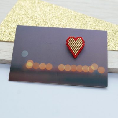 pin’s ♡ Heart Of Glass ::bords rouges/ doré::