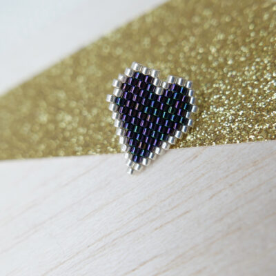 Heart Of Glass pin’s ♡ ::irisé/doré::